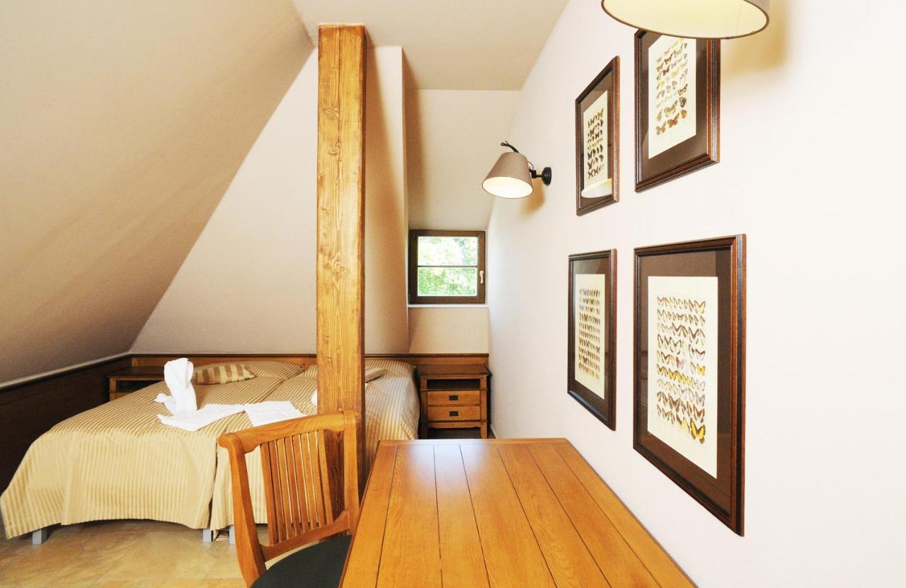 Hotel Kristin Hradek Дечин Экстерьер фото